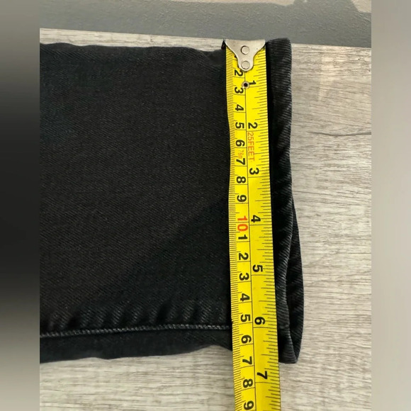 Madewell Charcoal Distressed Cropped Jeans - Picture 4 of 11